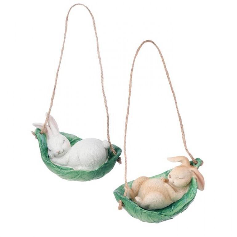 4" Bunny w/ Leaf Hanger